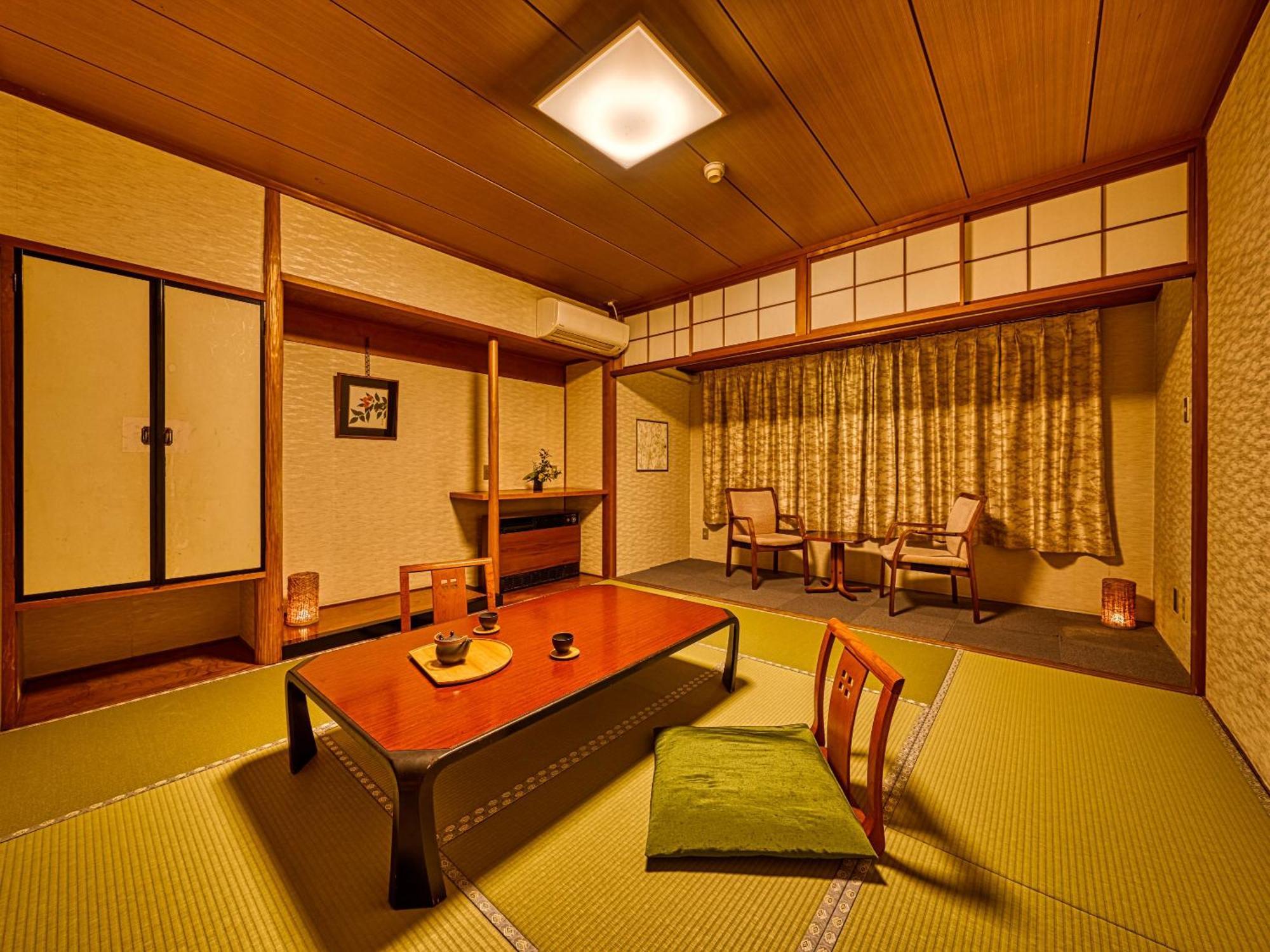Ooedo Onsen Monogatari Enakyo Hotel Ngoại thất bức ảnh